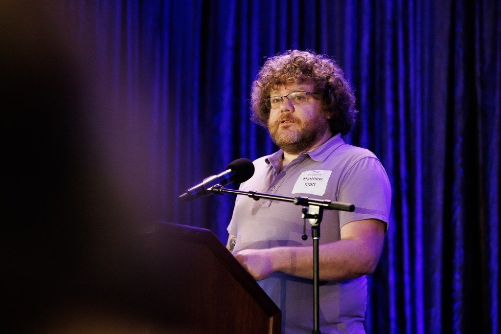 Social worker who tried to save baby Phoenix honored as ‘Child Protector of Year’ – The Mercury News