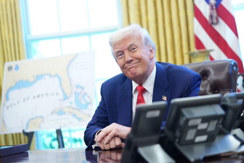 Trump Orders Investigations of Former Federal Officials, Says 'Anonymous' Author 'Guilty of Treason'