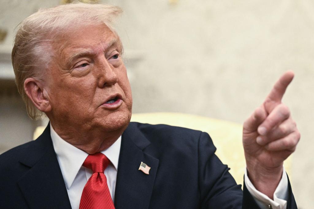 Trump the anti-oligarch, UK’s anti-prayer tyranny and other commentary