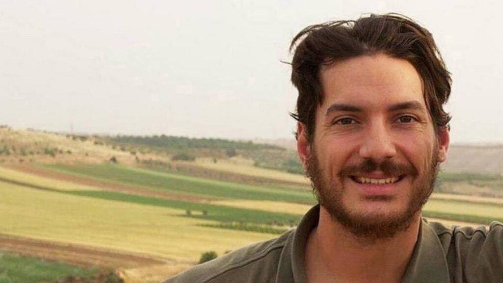 Austin Tice, American journalist and Marine vet, found dead in Syria: report