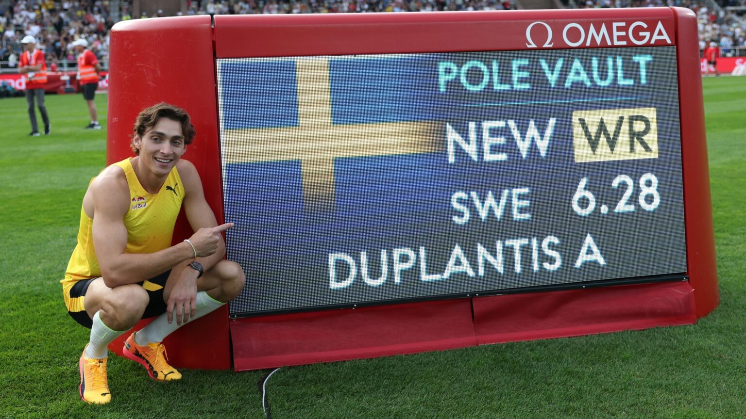 Armand Duplantis pole vault world record: Swedish star dazzles at Stockholm Diamond League
