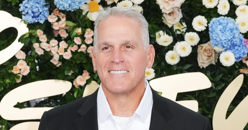 Golden Bachelor Mel Owens Picks His Final 2 After Hometown Dates
