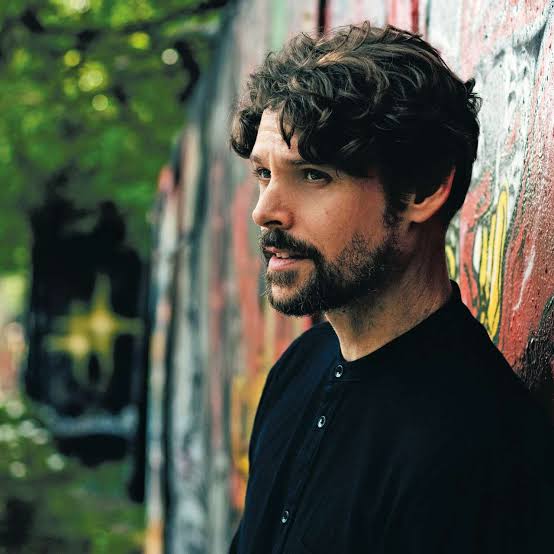 Jarrod Lawson Biography: Career, Music, and the Rise of a Modern Soul Icon Jarrod Lawson